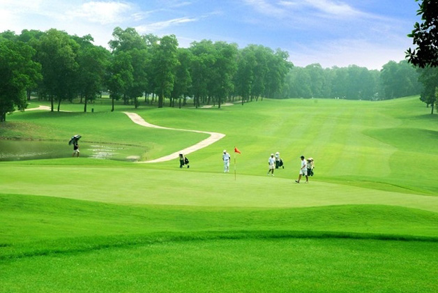 10 most beautiful golf courses in Vietnam