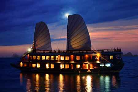 Halong Ginger Cruise 2 Days 1 Night
