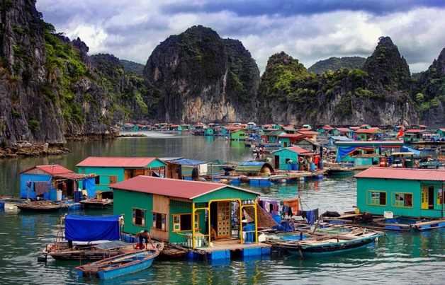 Cua Van fishing village