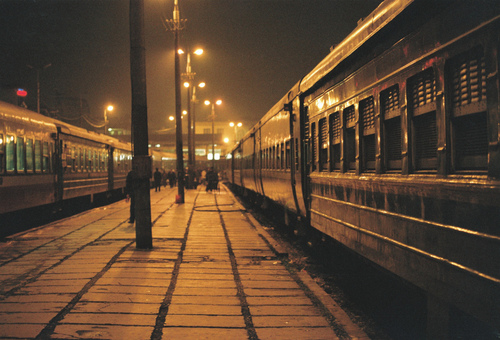 Traveling experience by train in Vietnam